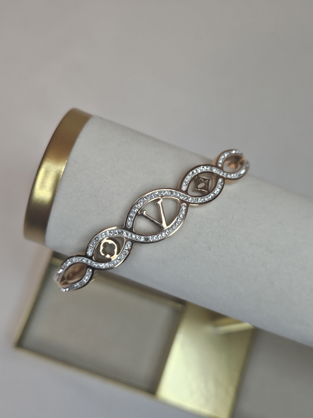 Stainless Steel Crystal Infinity Link Bracelet NEW Fashion Jewelry